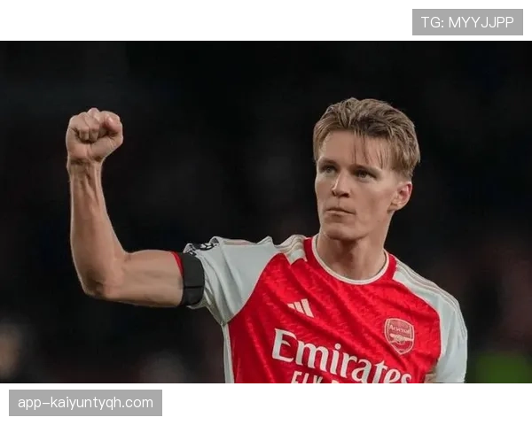 厄德高本赛季直塞穿透力提升：中场组织如何更高效撕裂防线？